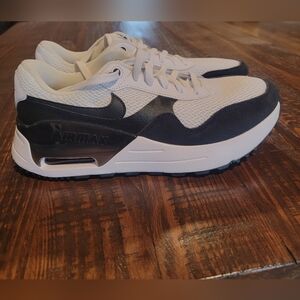Nike Air Max System Shoes Sneakers Men’s Size 10 White Black DM9537-103 New